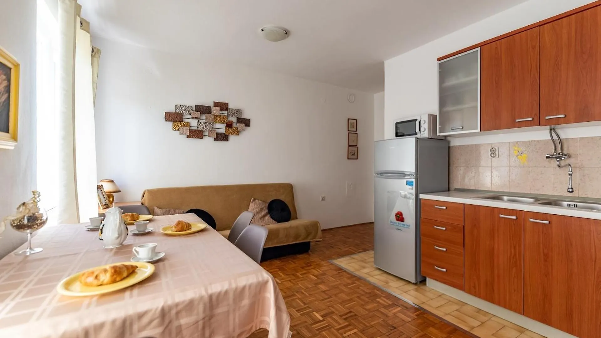 Apartments With A Swimming Pool Pula - 7356 Kroatien